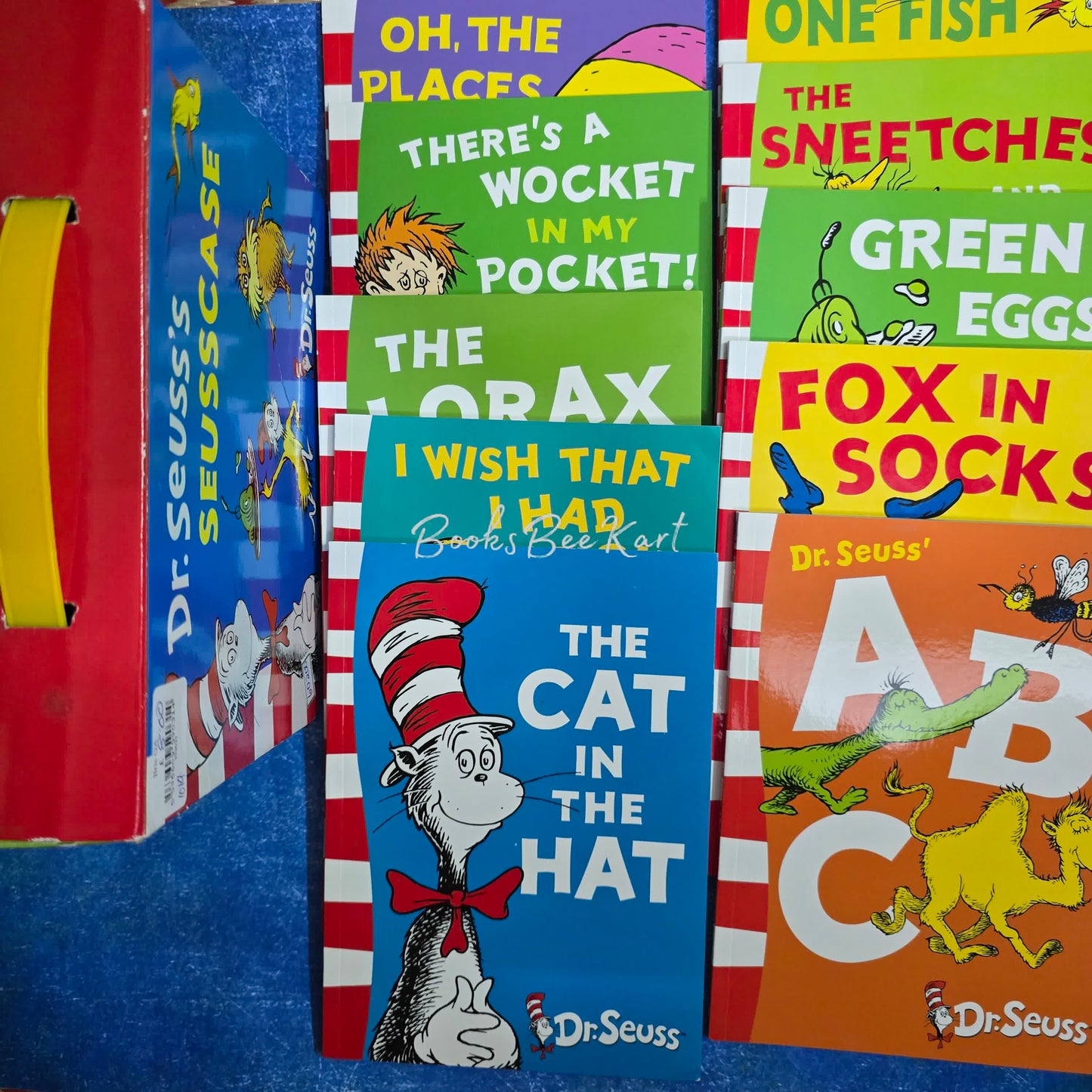 Dr . Seuss's Seusscase