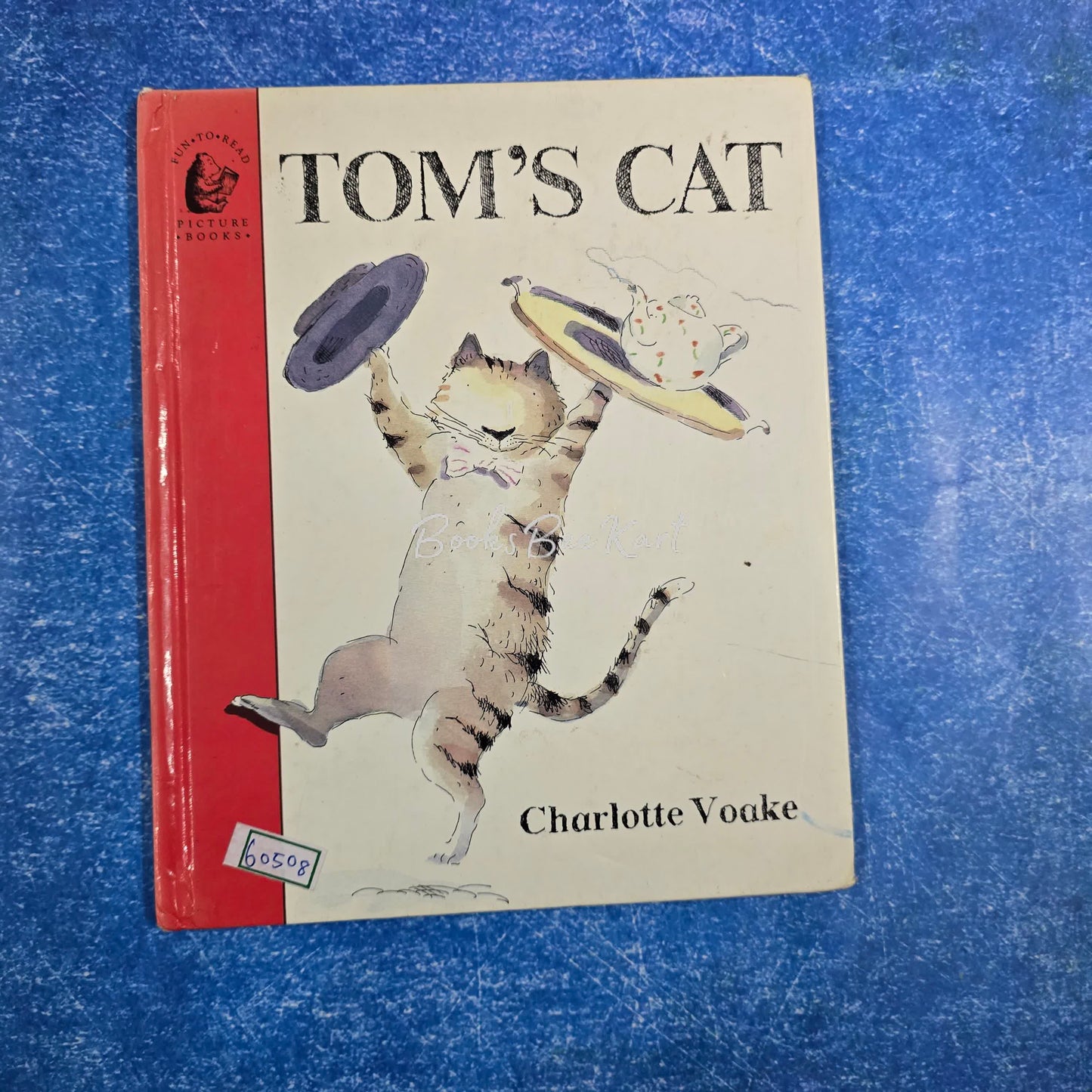 TOM'S CAT