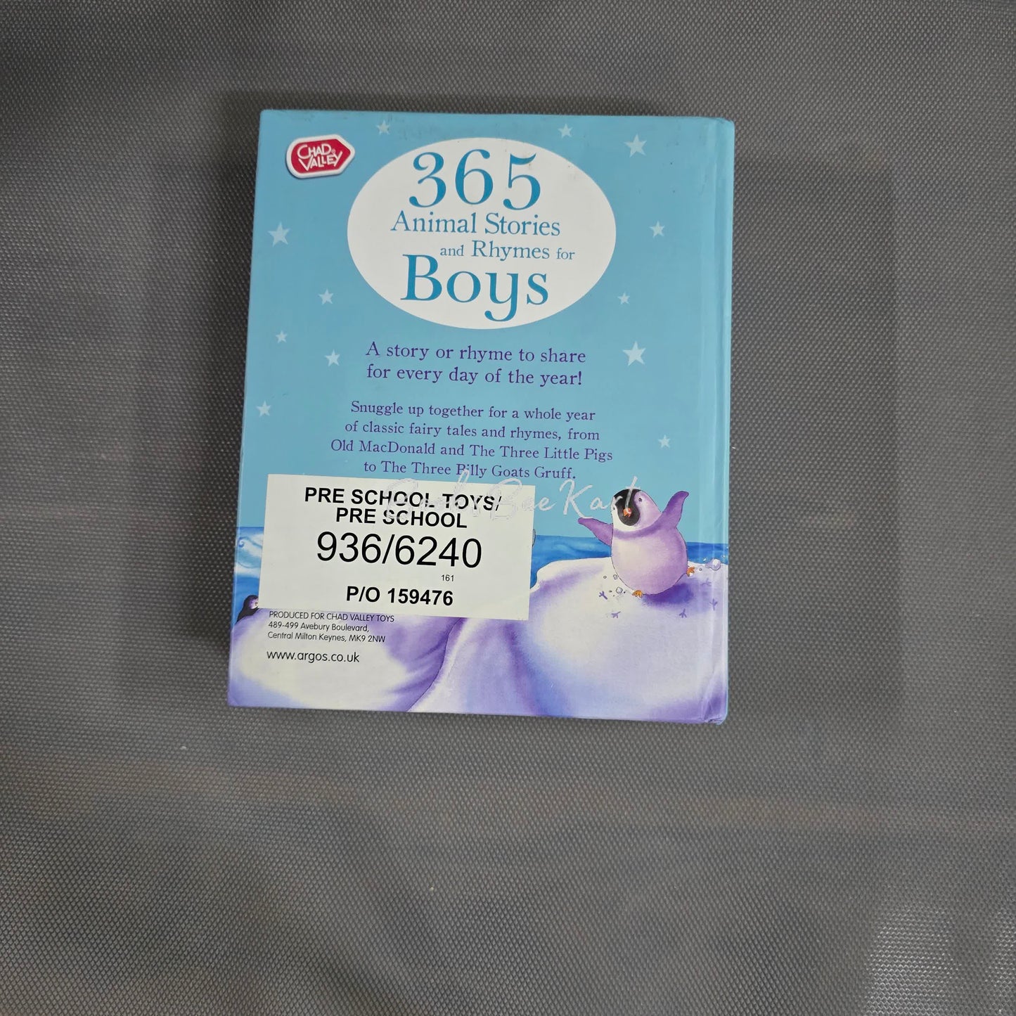 365 Animal Stories and Rhymes for Boys