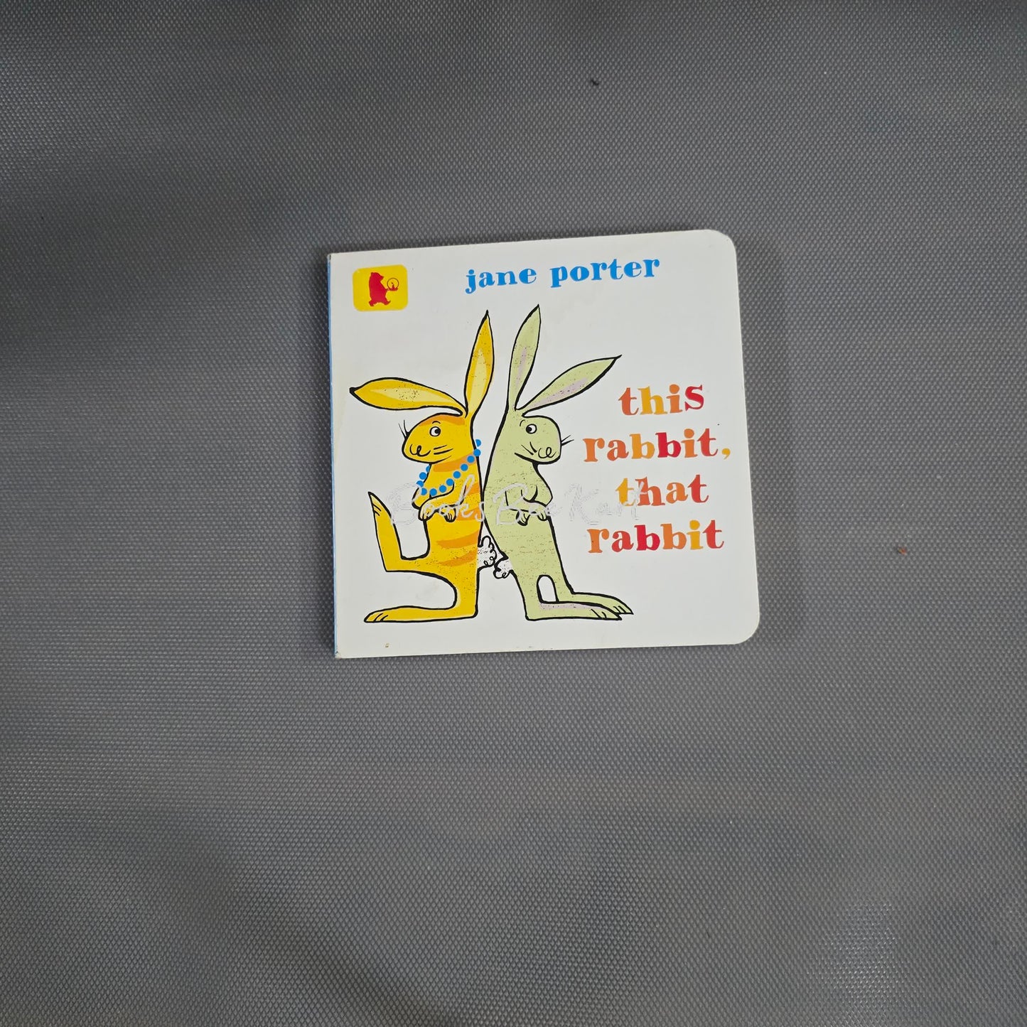 This rabbit that rabbit