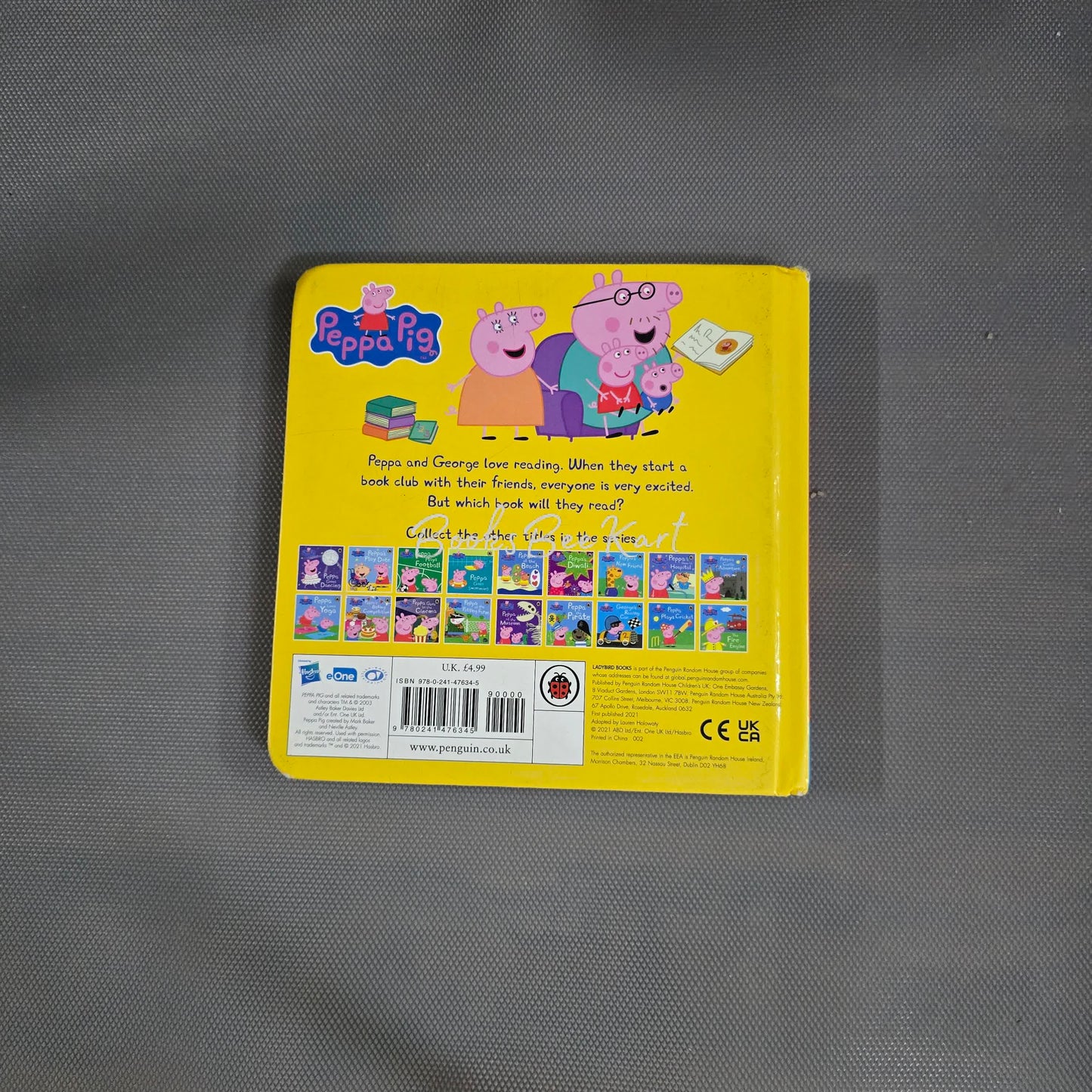 Peppa Loves Reading