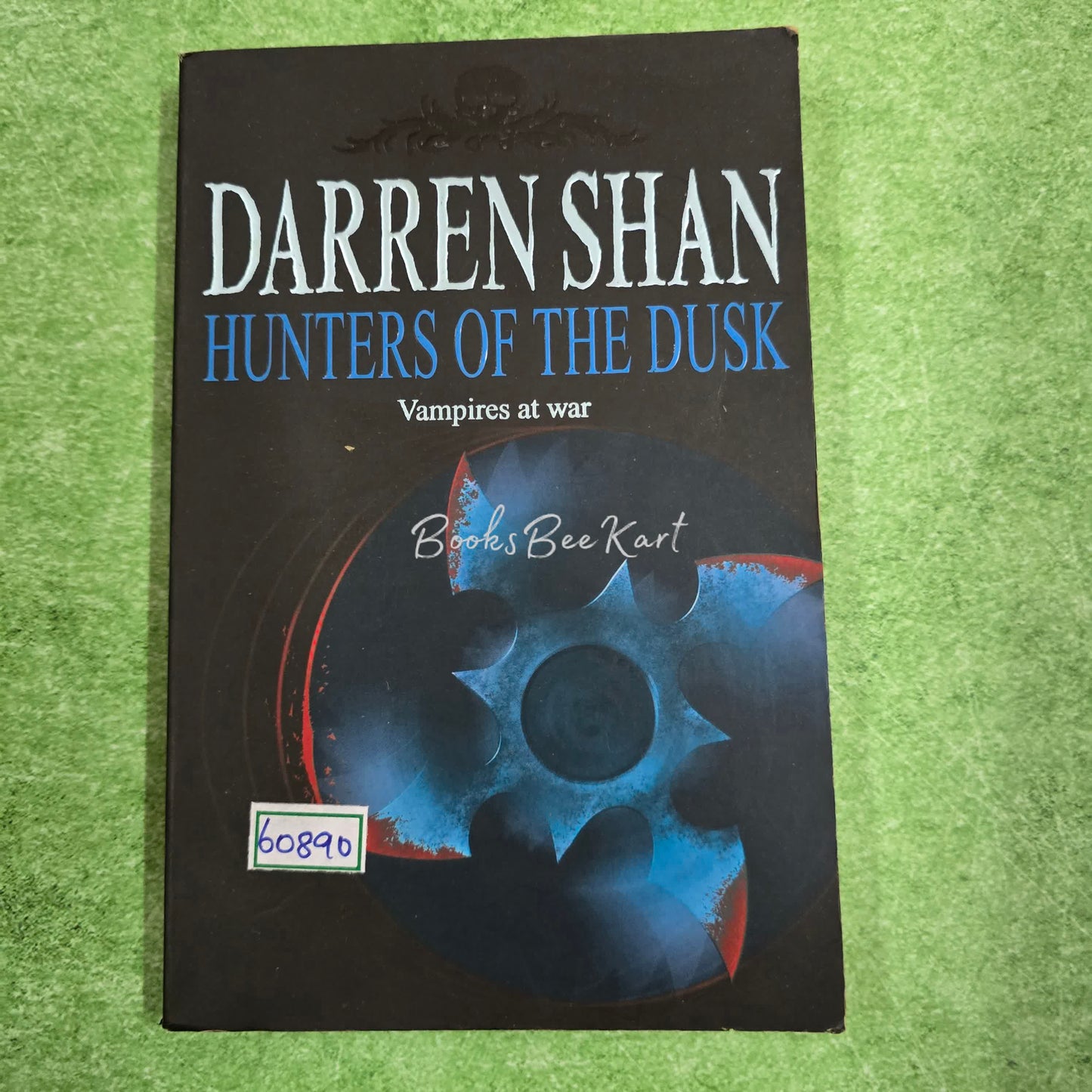 DARREN SHAN HUNTERS OF THE BOOK