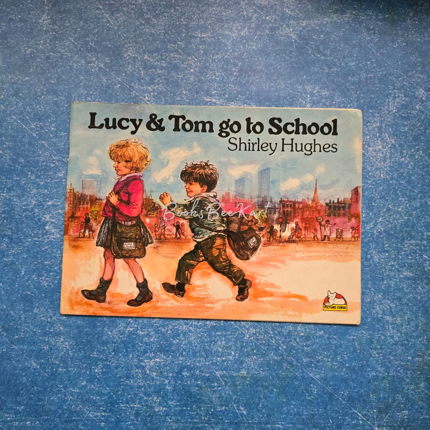 Lucy & Tom go to School