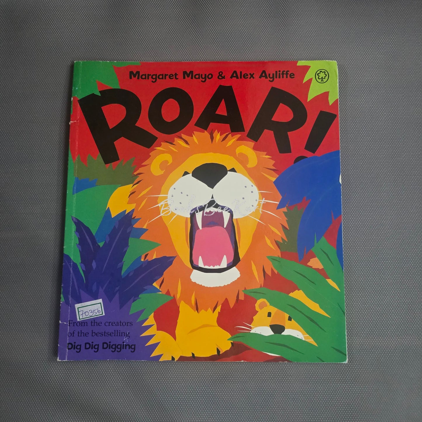 Roar