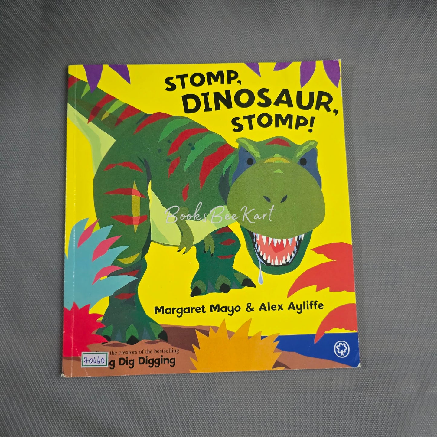 Stomp,Dinosaur,Stomp!